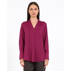 ΜΠΛΟΥΖΑ ΠΟΛΥΕΣ.ΚΟΨΙΜΟ V ΣΤΟ ΛΑΙΜΟ ΜΩΒ