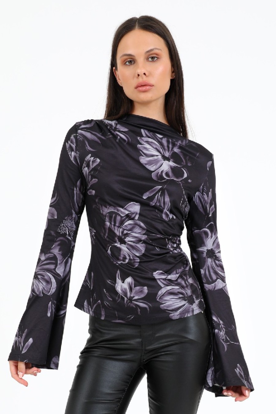 ΜΠΛΟΥΖΑ ΒΙΣΚΟΖ/ΠΟΛΥΕΣ. ΣΟΥΡΑ ΠΛΑΙ ΛΑΙΜΟ ΜΑΥΡΗ