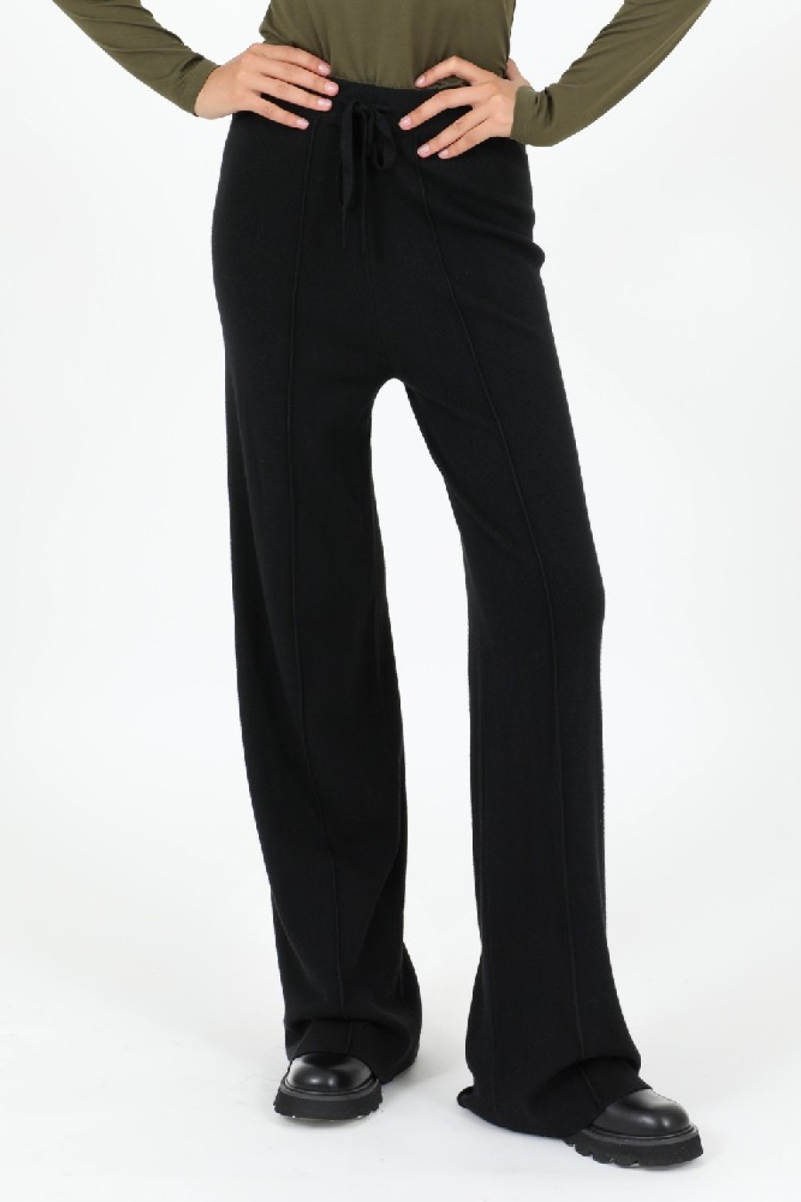 ΠΑΝΤΕΛΟΝΑ ΒΙΣΚΟΖ/ΠΟΛ/ΝΑΪΛ.ΠΛΕΚΤ.ΚΑΘΕΤ.ΡΑΦΗ ΜΑΥΡΗ