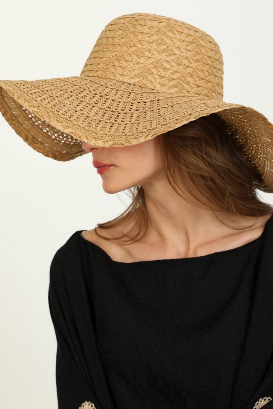 ΚΑΠΕΛΟ ΨΑΘΙΝΟ ΜΕΓ.ΠΛΕΚΤ.ΑΣΟΡΤΙ ΠΙΓΕΣ  ΜΠΕΖ