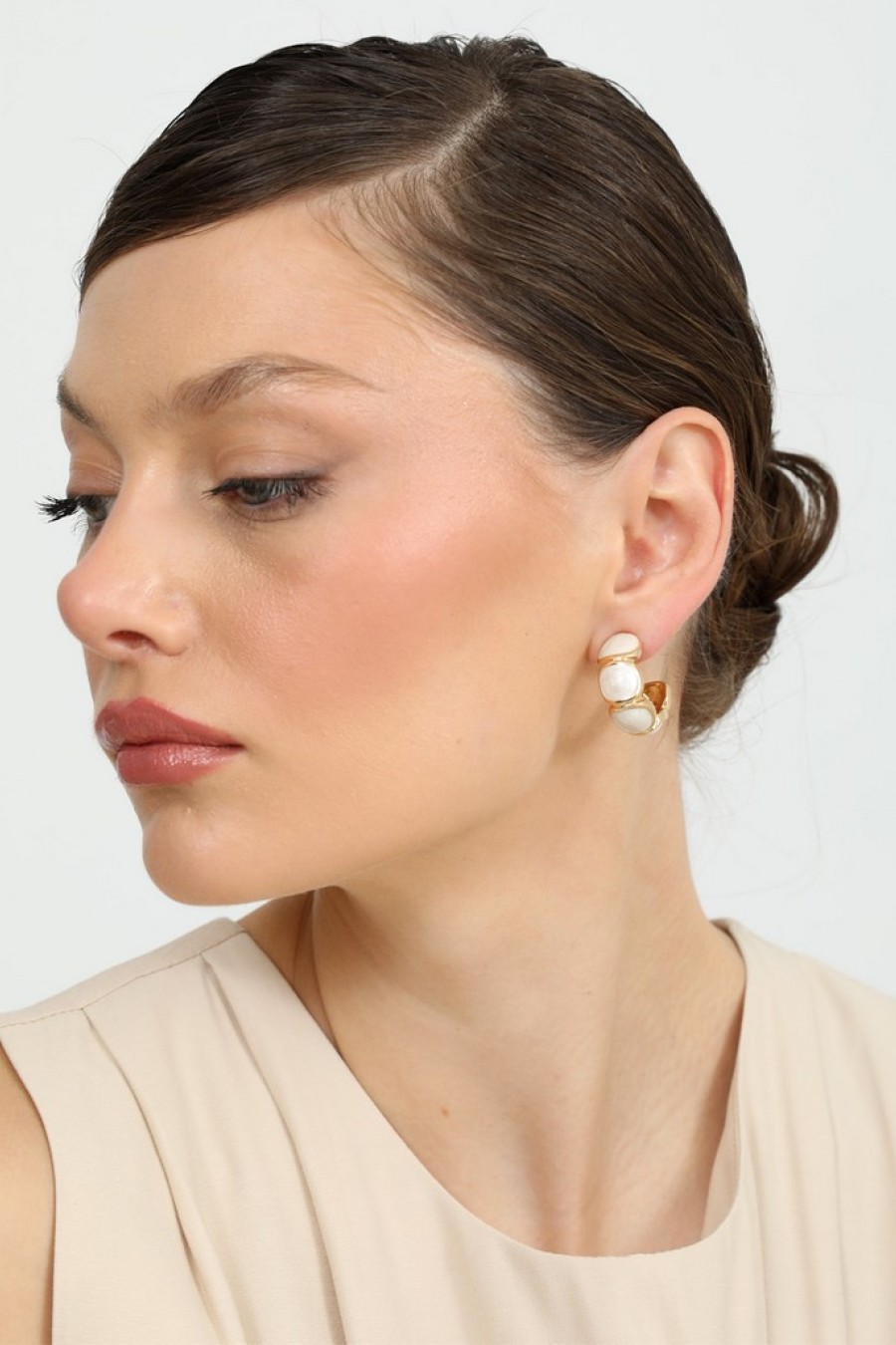 ΣΚΟΥΛΑΡΙΚ.ΚΡ.ΜΕΤΑΛ./ΡΗΤΙΝΗ ΚΡΙΚ.ΧΡΥΣΟ ΜΕ ΑΣΠΡ.ΠΕΤΡΕΣ